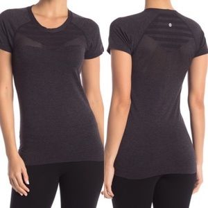 Z by Zella Move Through Seamless T-Shirt size S